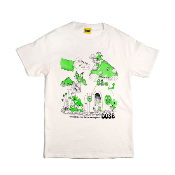 White T-shirt with doseland mushroom house and elves