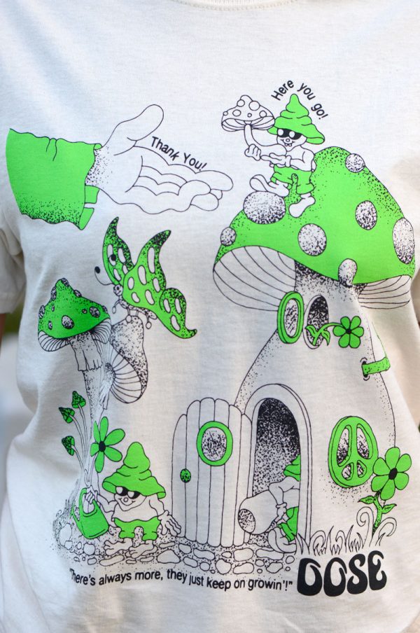 Doseland Elves T-shirt - Image 4